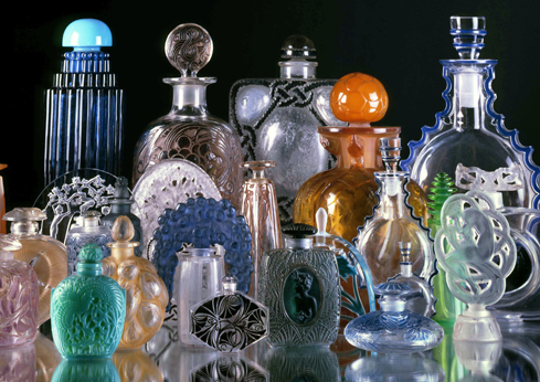 Scent-bottles-designed-by-René-Lalique-for-various-Parisian-parfumeurs